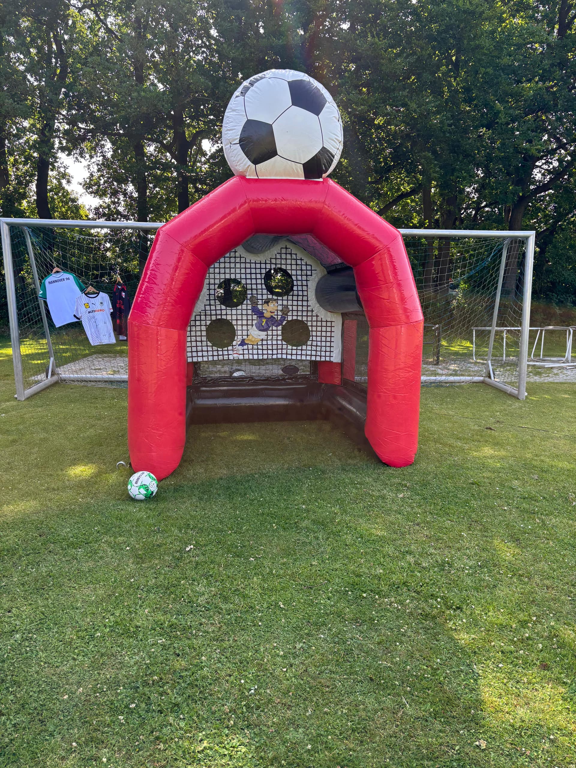 Fußball-Radar-Anlage — Titelbild Fußballradar